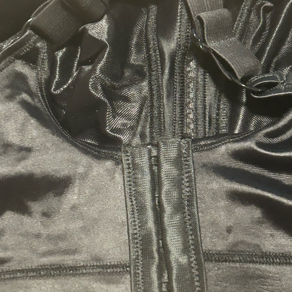 BALI BLACK COMFY BRA 38 DD - Picture 5 of 6